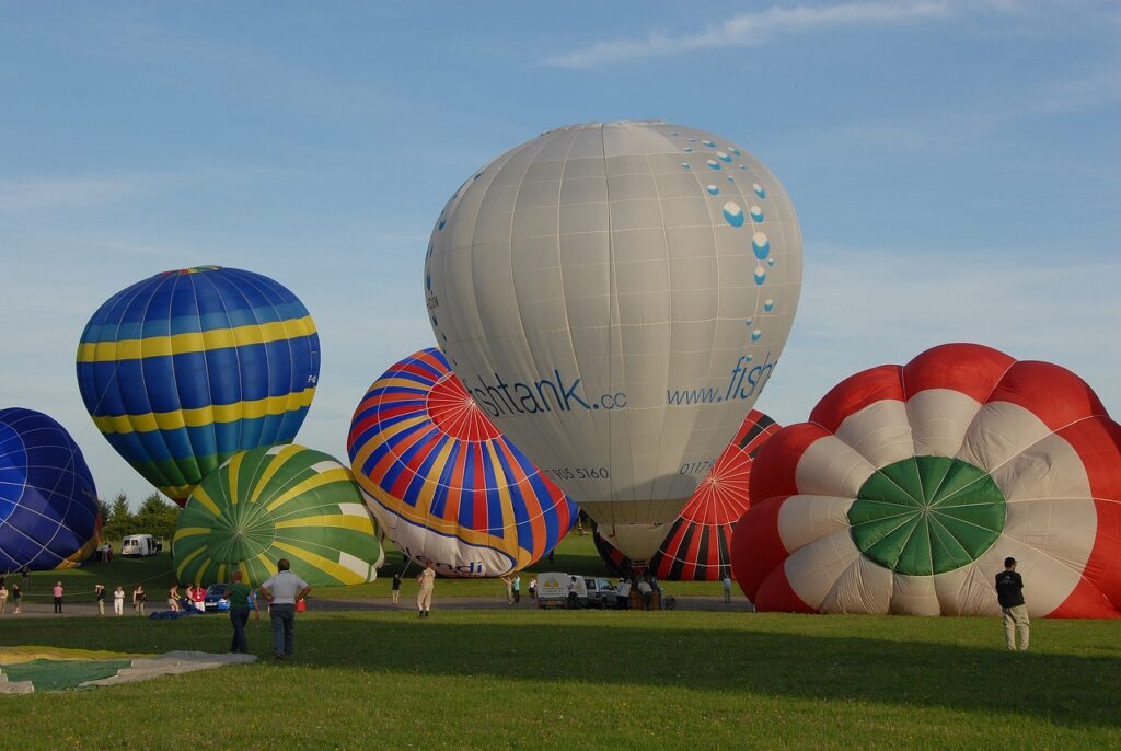 Comment bien se positionner grâce au ballon hélium publicitaire ?